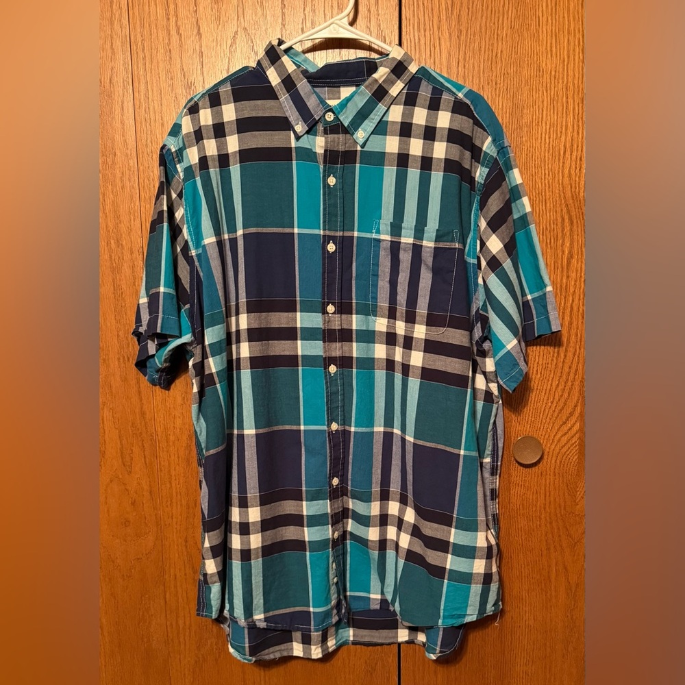 Old Navy Men’s Poplin Plaid Shirt